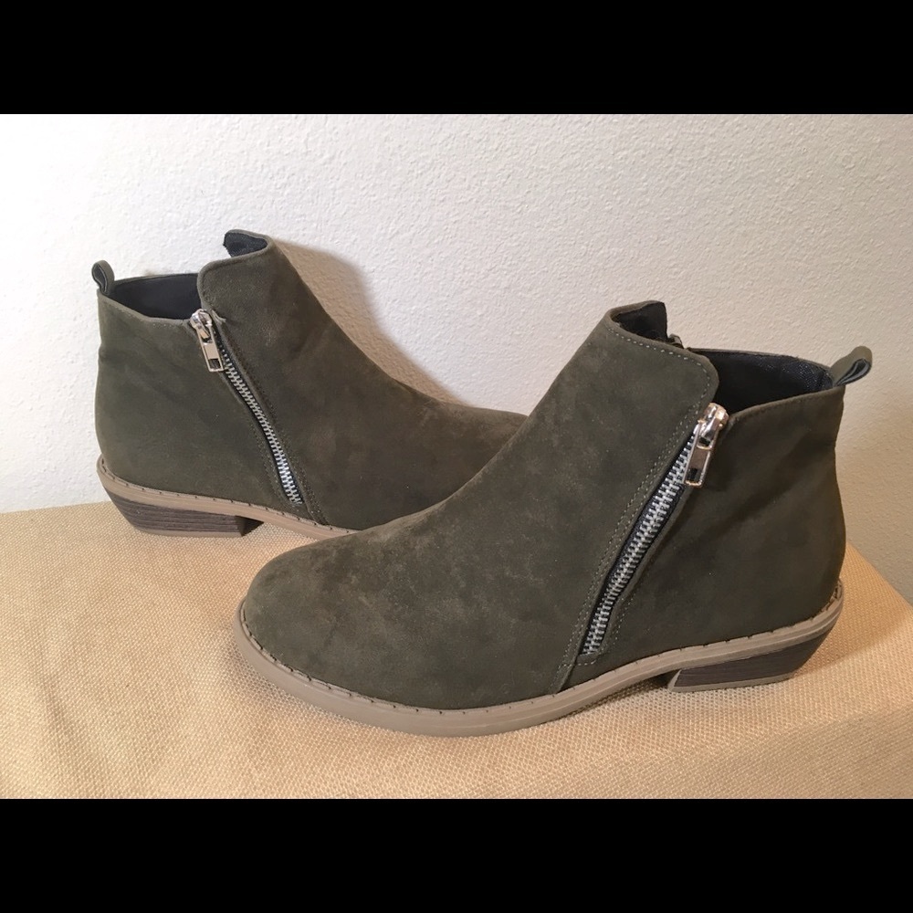 Cute Green Suede Booties